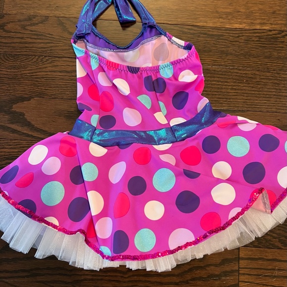 Dance costume - Picture 2 of 2